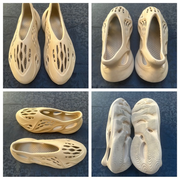 Yeezy Foam Runner size 13
Made in USA - Picture 1 of 8